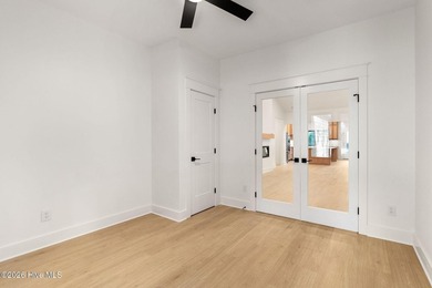 CURATED. COASTAL. LUXURY. Brand new and beautifully designed - photo 18