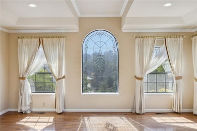 A rare opportunity in prestigious Los Altos Hills, 27220 - photo 3