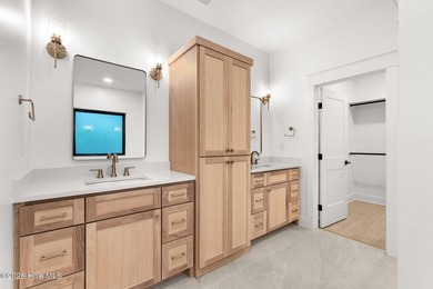 CURATED. COASTAL. LUXURY. Brand new and beautifully designed - photo 29