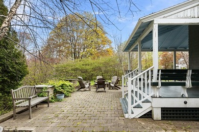 Welcome to *Abendruh* at 20 Albert Meadow, a timeless Bar Harbor - photo 10