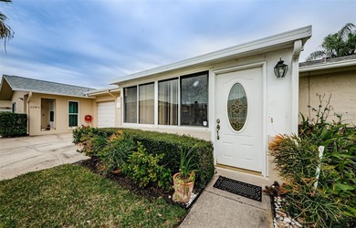 Price reduced!  Live the Florida Lifestyle in this Beautiful - photo 4