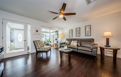 Price reduced!  Live the Florida Lifestyle in this Beautiful - photo 9