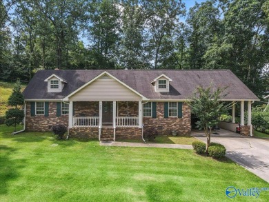  Home For Sale in Guntersville Alabama