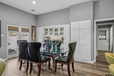 Open House 6/28/26 2-5PM. Absolutely stunning, fully updated - photo 11