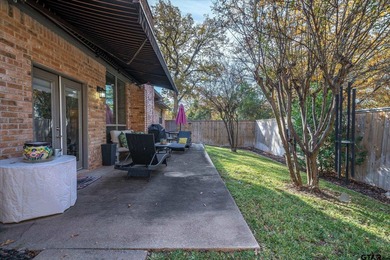 Open House 6/28/26 2-5PM. Absolutely stunning, fully updated - photo 35