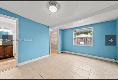 Centrally located 3/1 spacious home. This home features impacy - photo 10