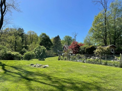 This picturesque ca 1780 farmhouse retains all of its historic - photo 5