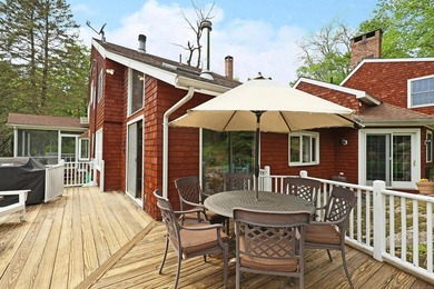 This picturesque ca 1780 farmhouse retains all of its historic - photo 7