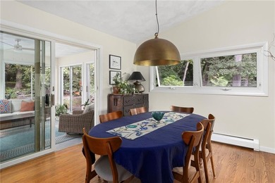 Location, lifestyle, and timeless mid-century charm come - photo 13