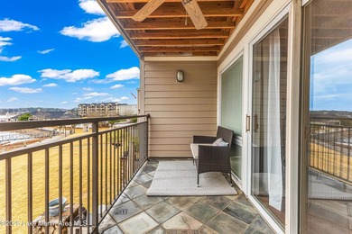 Updated | Furnished | Walk-out-to-water ground unit | Boat Slip - photo 25