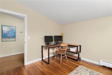 Location, lifestyle, and timeless mid-century charm come - photo 25