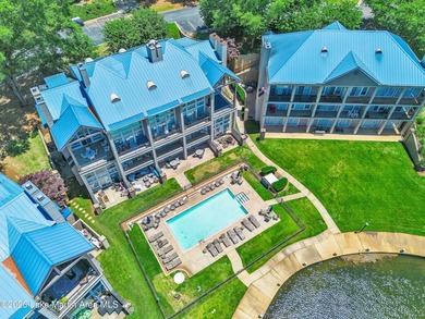 Updated | Furnished | Walk-out-to-water ground unit | Boat Slip - photo 32