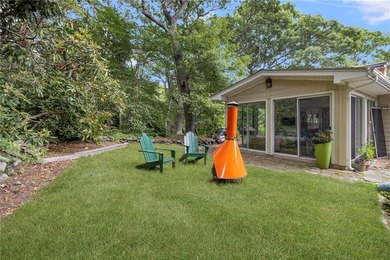 Location, lifestyle, and timeless mid-century charm come - photo 43