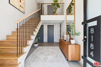 Stunning contemporary showplace situated in a quiet and - photo 9