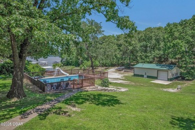 Super Rare Find! 3.3 acres with 3,500 sq ft main house with 4 - photo 6
