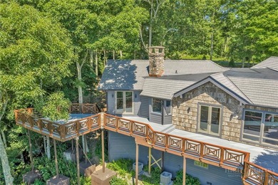 Rarely does a home become available with a setting as - photo 6