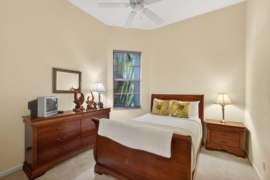 Welcome to this charming 3-bedroom, 2-bath townhouse, with a - photo 30