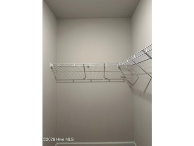 Introducing this stunning 3-bedroom, 3-bathroom end-unit - photo 33