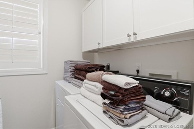 This top floor, 3 bedroom, 3 bath, a furnished condo is only one - photo 17