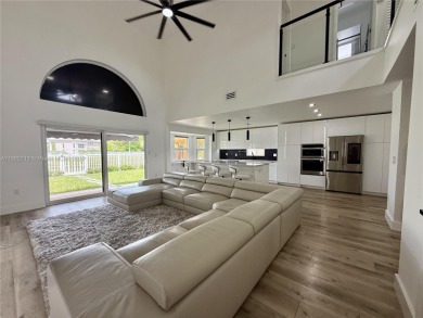 (private lake, pond, creek) Home Sale Pending in Coconut Creek Florida