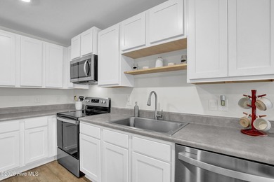 Meticulously maintained in Surf City, home to some of the area's - photo 13