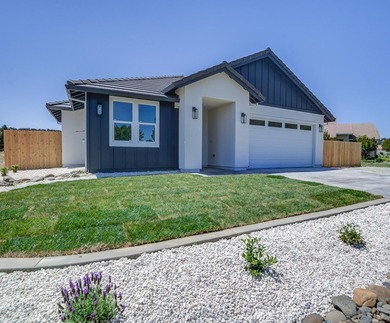 Walk to the lake from this beautifully crafted coastal-inspired - photo 4