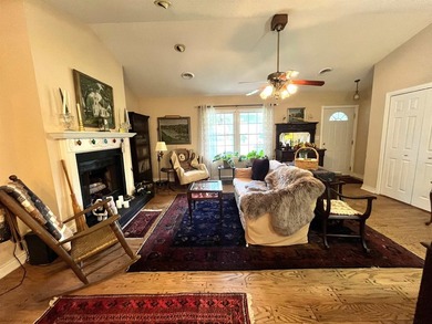 LOCATION! PRIVATE BACKYARD OASIS!! IN-GROUND SALTWATER POOL!!! - photo 16