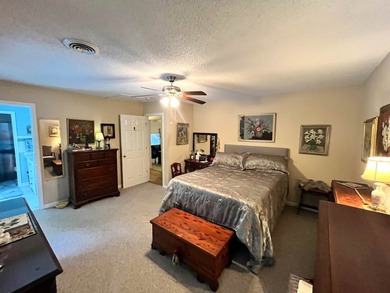 LOCATION! PRIVATE BACKYARD OASIS!! IN-GROUND SALTWATER POOL!!! - photo 18