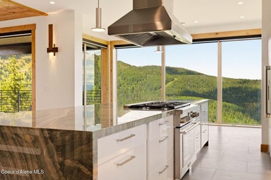 This brand new, never lived, in home commands one of Schweitzer - photo 18