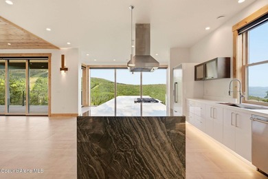 This brand new, never lived, in home commands one of Schweitzer - photo 21