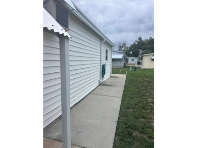 Virtually Staged. Located in a quiet and favorable area within - photo 29