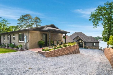 Experience luxury lakefront living in this custom-built estate - photo 44