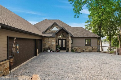 Experience luxury lakefront living in this custom-built estate - photo 47