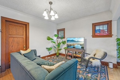 This beautifully maintained Shorewood duplex truly has it all! - photo 5