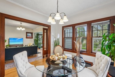 This beautifully maintained Shorewood duplex truly has it all! - photo 7