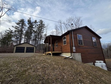 Move-in ready cabin with deeded access to Indian Pond in St - photo 1