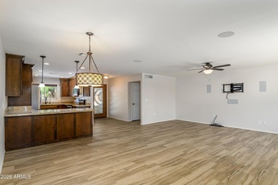 EXPANDED RAINER IN SUN CITY PHASE II WITH 3 BEDROOMS, 2 BATHS, 2 - photo 14