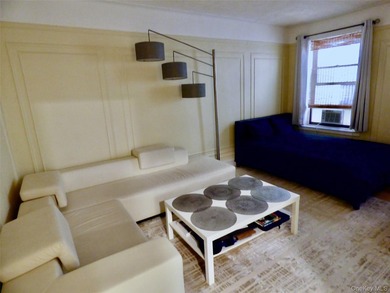 Experience urban living at its finest in this spacious Coop - photo 15