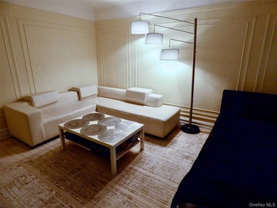 Experience urban living at its finest in this spacious Coop - photo 16