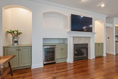 Welcome to 1601 Mallorca Cove, a beautifully maintained - photo 18