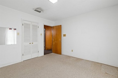 Looking for a lake house for sale in East Texas, without the - photo 20