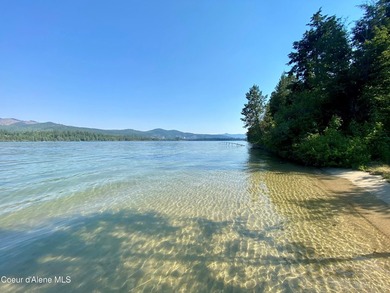 Discover your own private escape just minutes from town in - photo 4