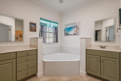 Welcome to 1601 Mallorca Cove, a beautifully maintained - photo 25