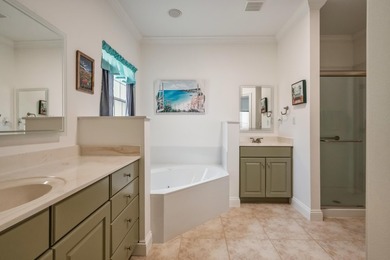 Welcome to 1601 Mallorca Cove, a beautifully maintained - photo 26