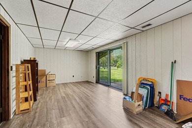 Peaceful, naturesque Parkview Hills living awaits! Explore the - photo 26