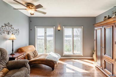 Wake up to million-dollar Lake Guntersville views every single - photo 29