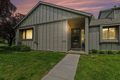Peaceful, naturesque Parkview Hills living awaits! Explore the - photo 32