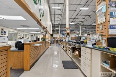 This is an exceptional opportunity to acquire a high-quality 33 - photo 34