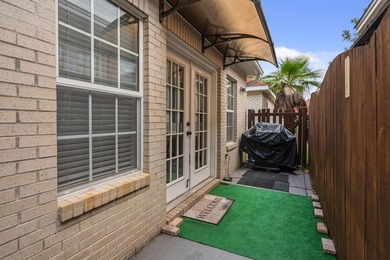 Welcome to 1601 Mallorca Cove, a beautifully maintained - photo 36