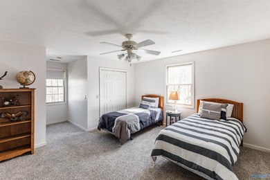 Wake up to million-dollar Lake Guntersville views every single - photo 37